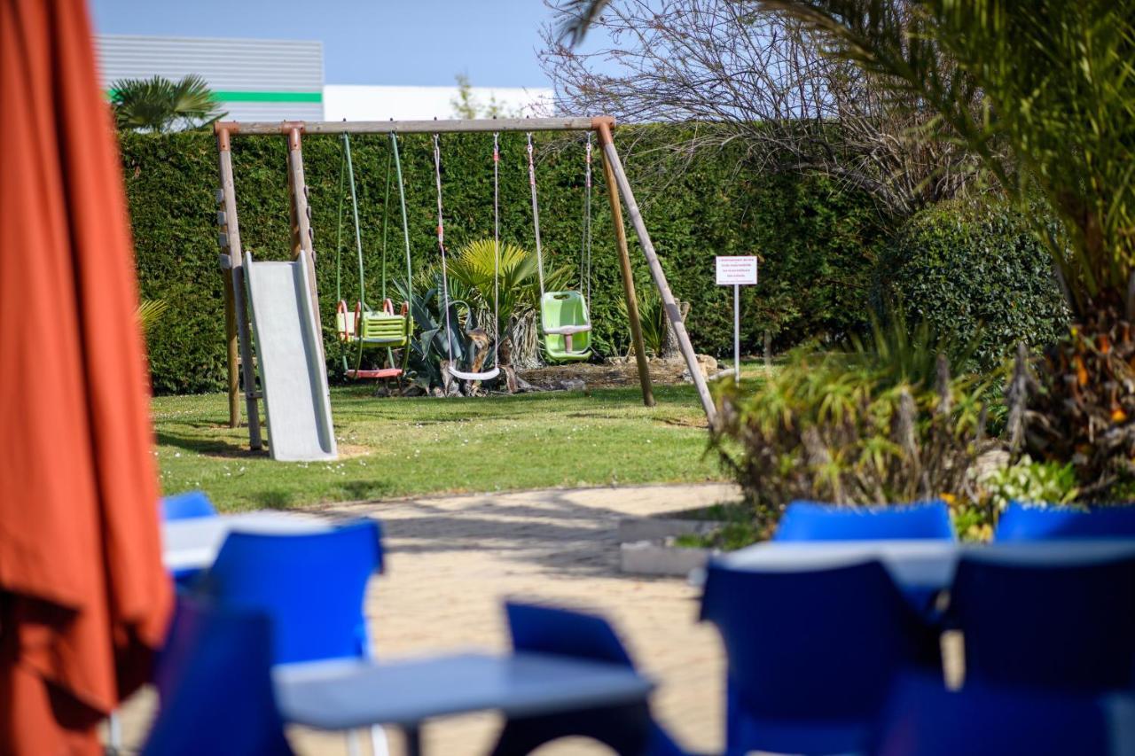 נוגארו Logis Hotel Restaurant Solenca מראה חיצוני תמונה