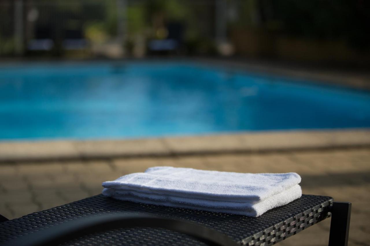 נוגארו Logis Hotel Restaurant Solenca מראה חיצוני תמונה
