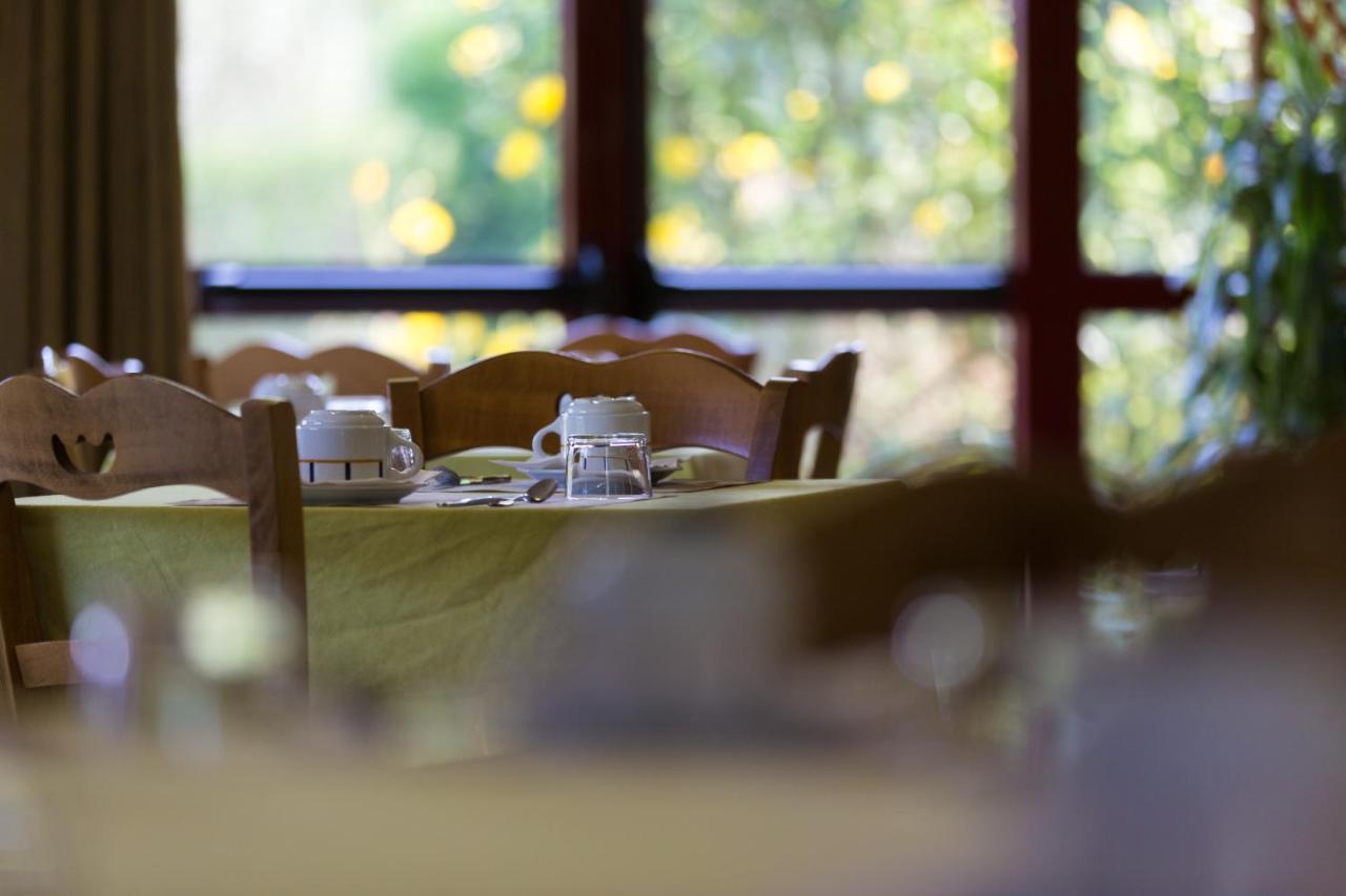 נוגארו Logis Hotel Restaurant Solenca מראה חיצוני תמונה
