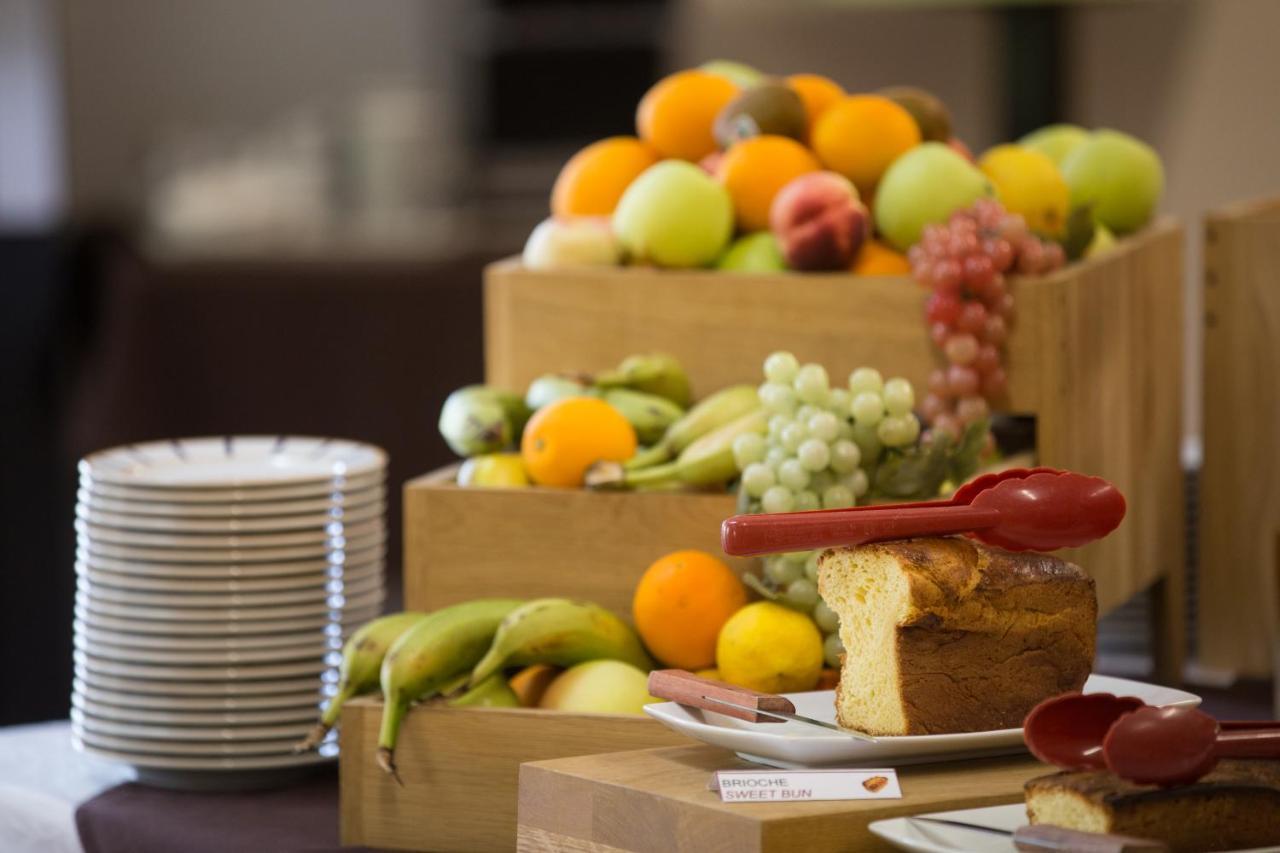נוגארו Logis Hotel Restaurant Solenca מראה חיצוני תמונה