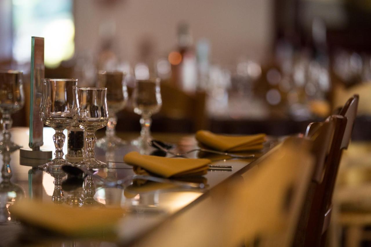נוגארו Logis Hotel Restaurant Solenca מראה חיצוני תמונה