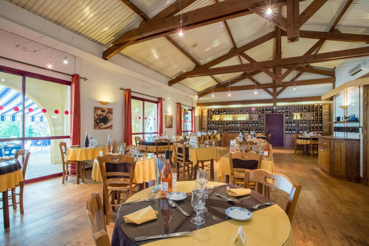 נוגארו Logis Hotel Restaurant Solenca מראה חיצוני תמונה